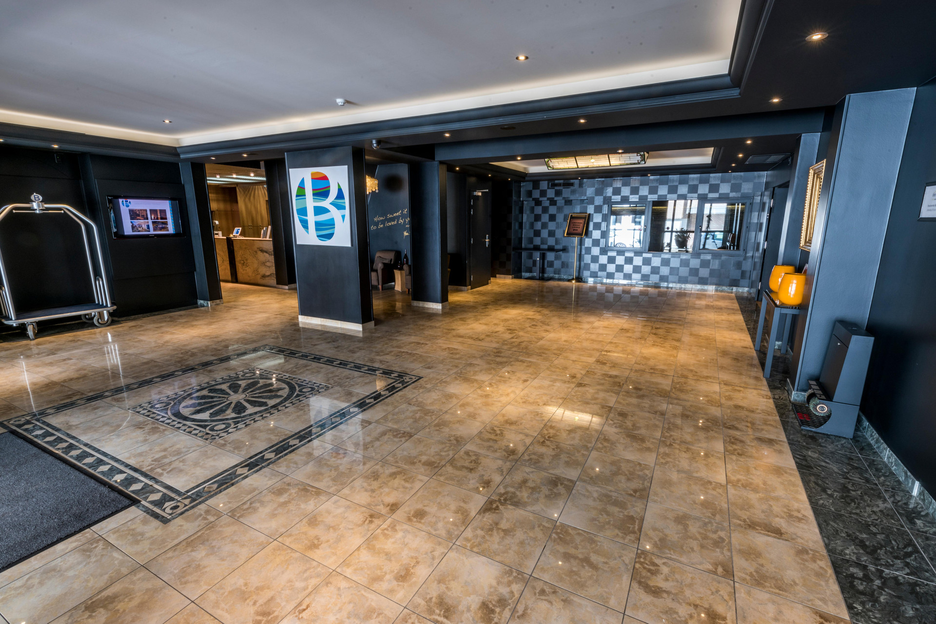 Vista Lobby Hotel Bero
