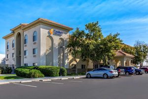 Alojamiento - Comfort Inn & Suites Phoenix North / Deer Valley