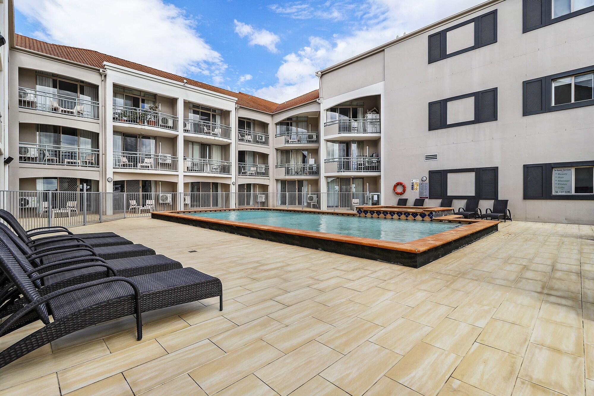 Varios Harbour EasyStay Hotel and Apartments Hope Harbour Hotel