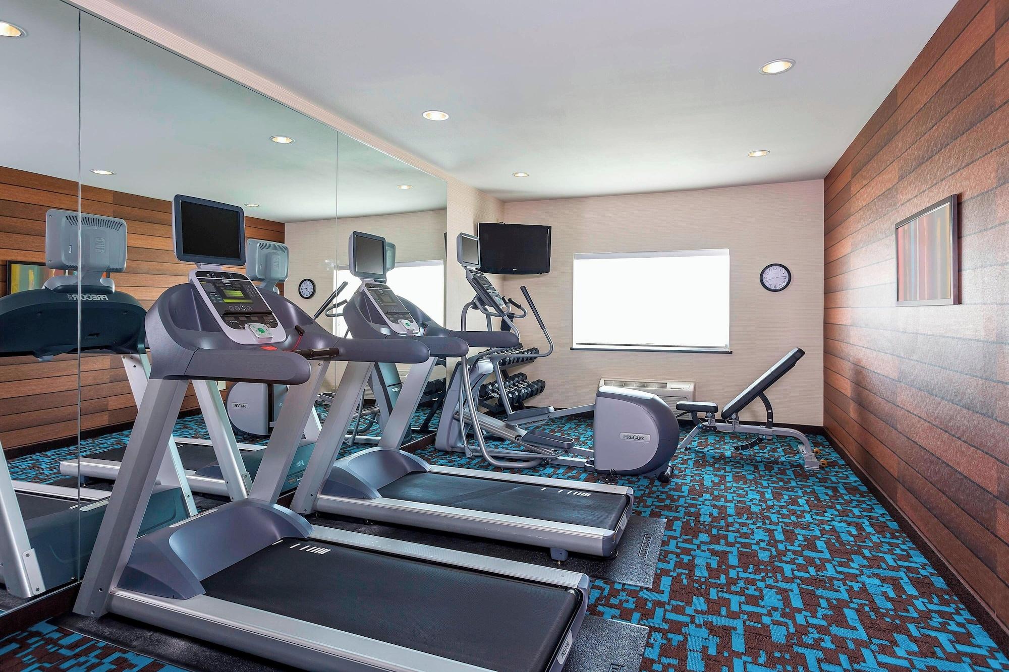 Gimnasio Fairfield Inn & Suites Dallas Park Central