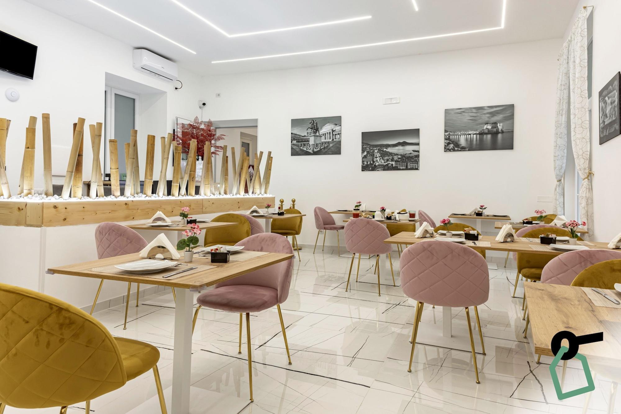 Restaurant Hotiday Room Collection - Napoli Sant’Arcangelo