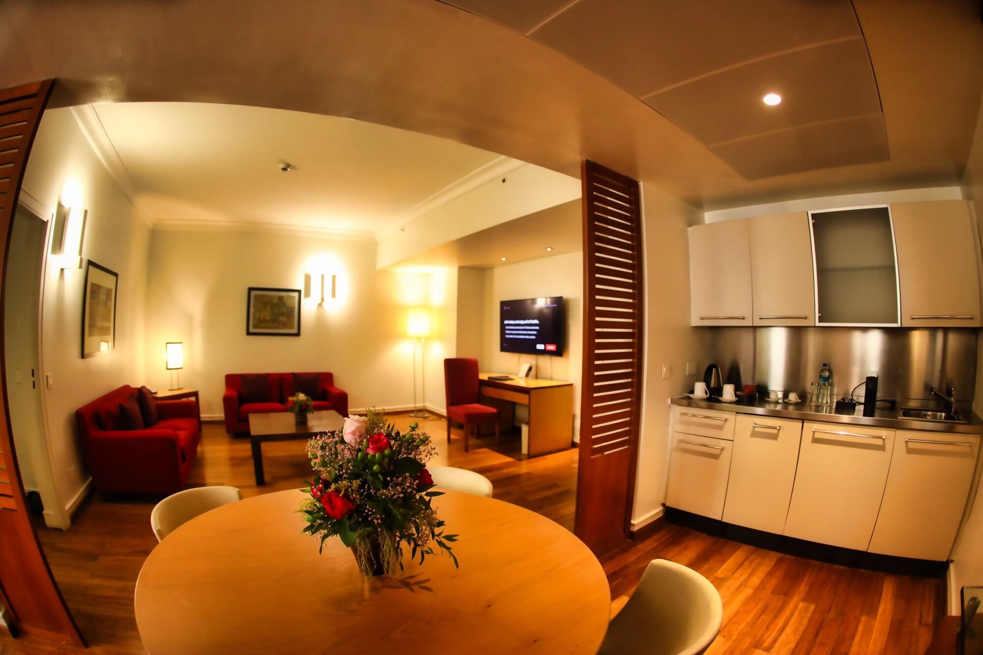 Comodidades del Alojamiento Eko Hotel Suites