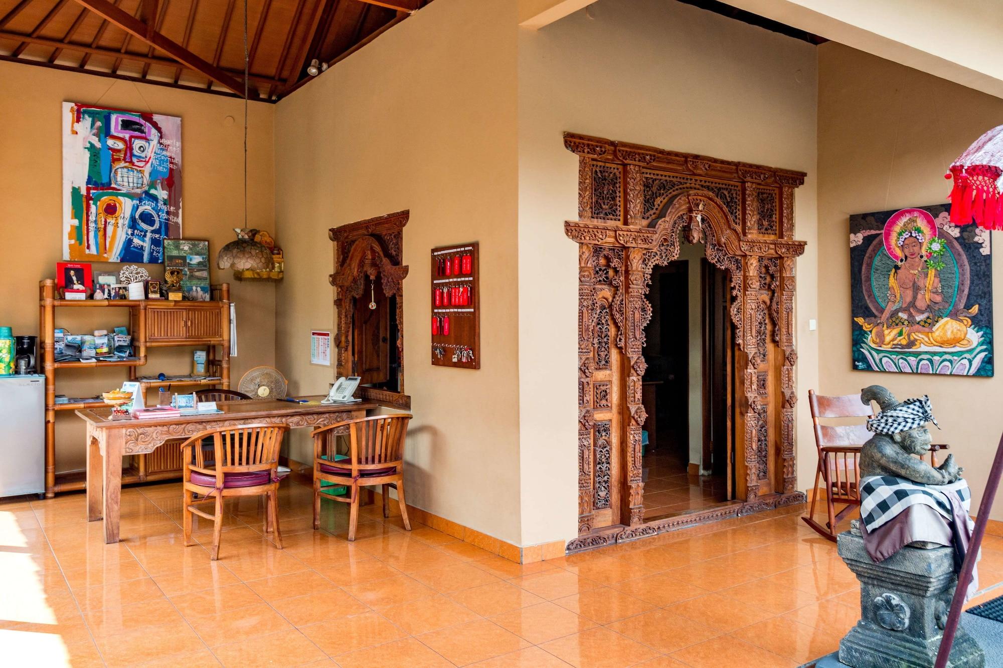 Vista Lobby Tanah Merah Art Resort