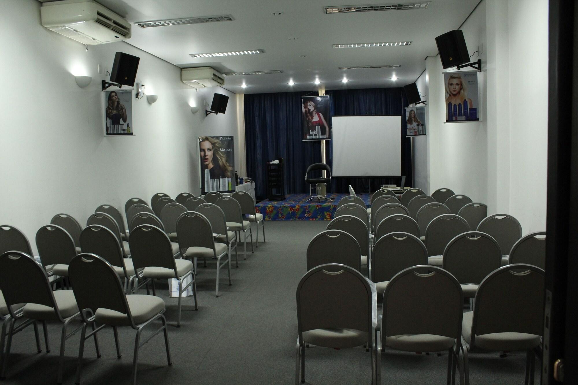 Sala de Reuniones Hotel Dom Henrique