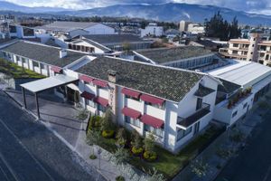 Alojamiento - Quindeloma Art Hotel And Gallery