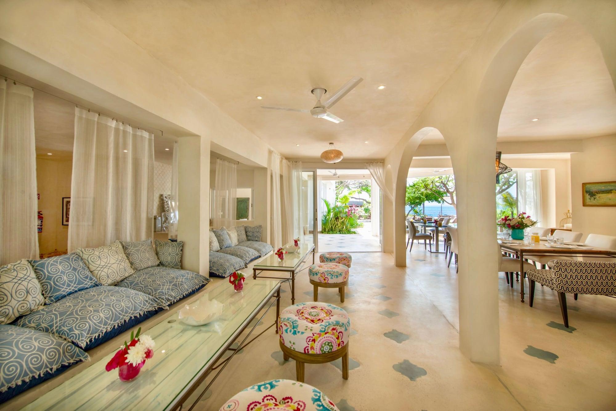 Vista Lobby Casa Coco by Coco B Isla