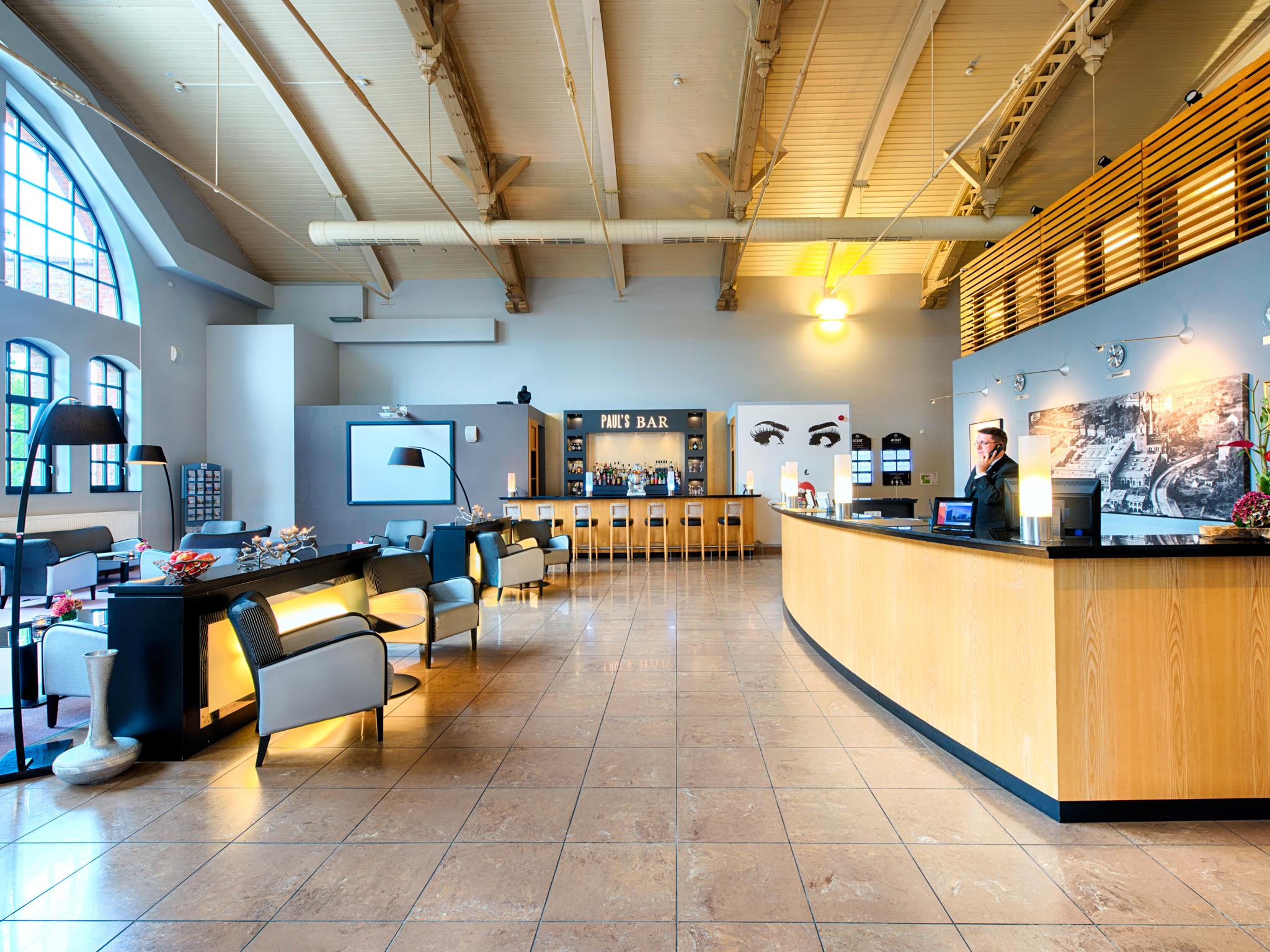 Vista Lobby ACHAT Hotel Offenbach Plaza