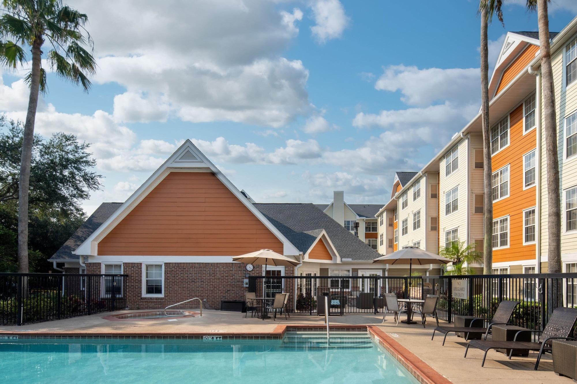 Vista Piscina Residence Inn by Marriott Orlando East/UCF Area