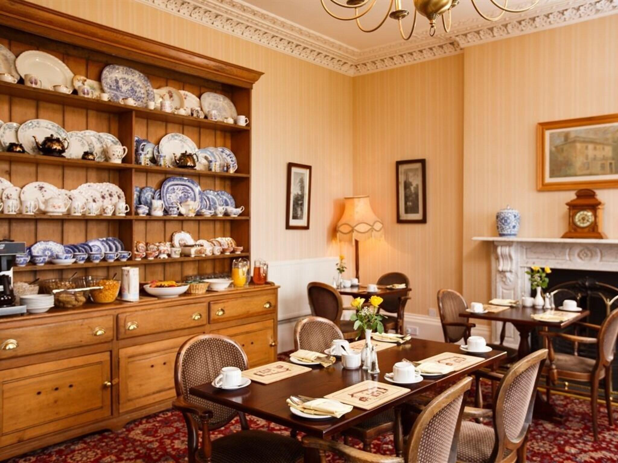 Restaurant Portclew House