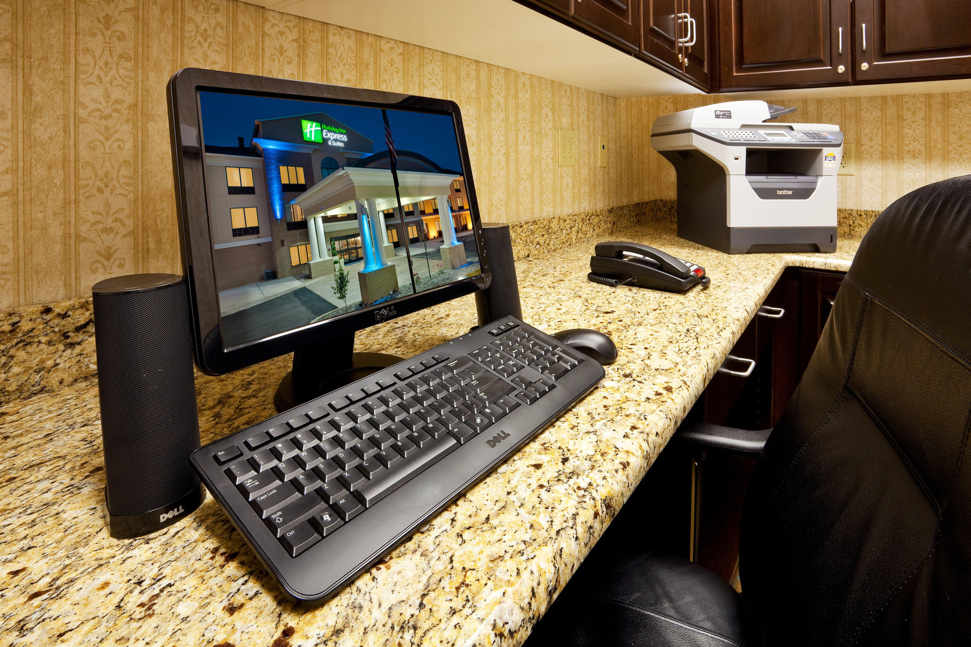 Vista Lobby Holiday Inn Express Hotel & Suites Limerick - Pottstown by IHG