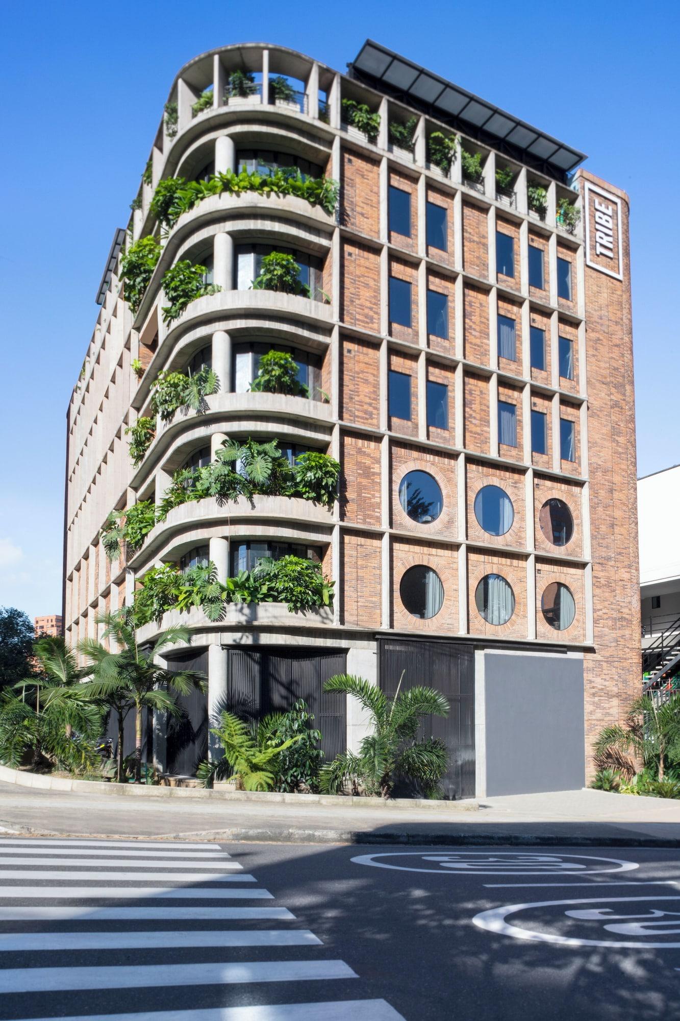 Vista Exterior Tribe Medellín