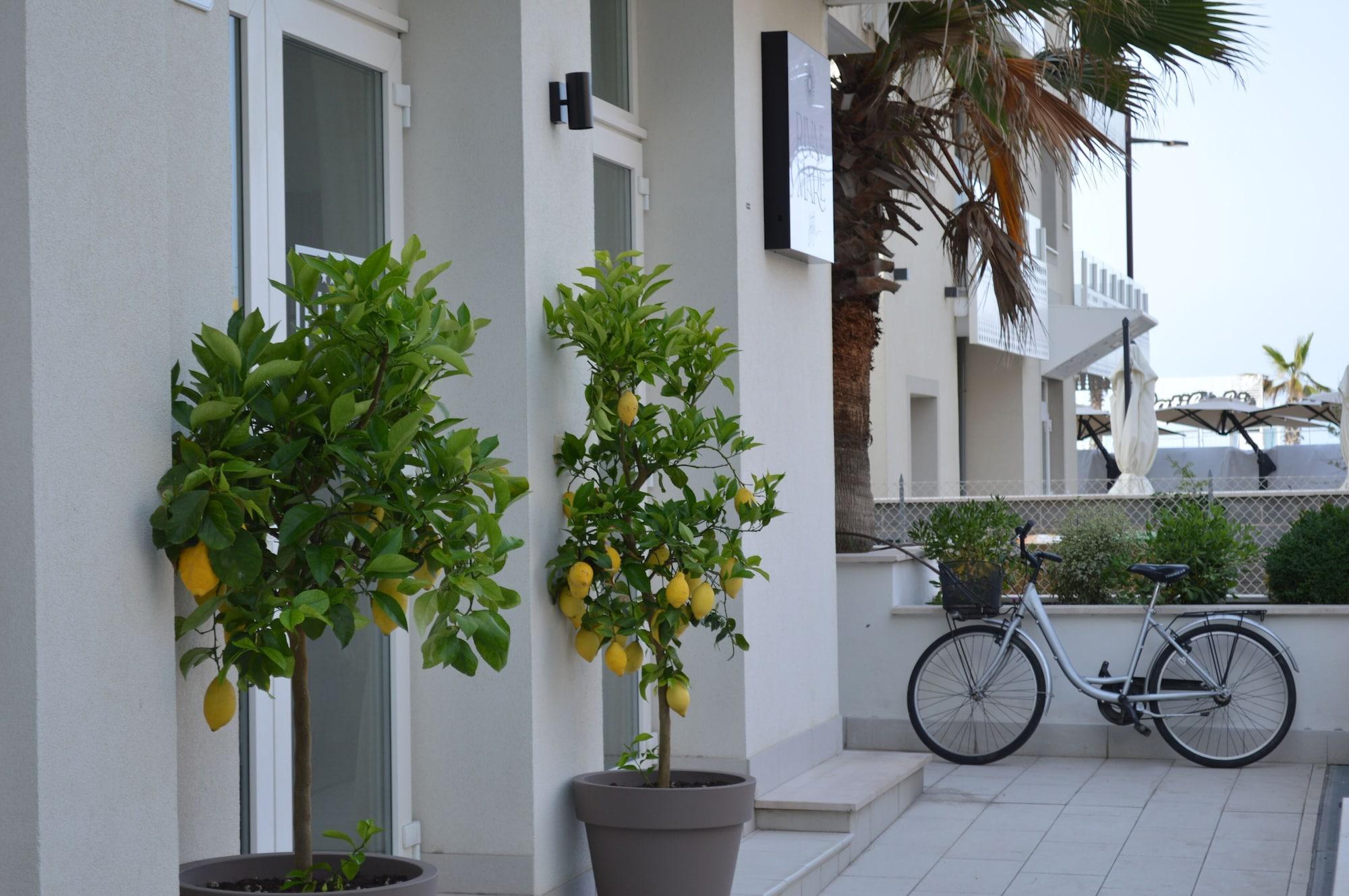 Vista Exterior Hotel Riva e Mare
