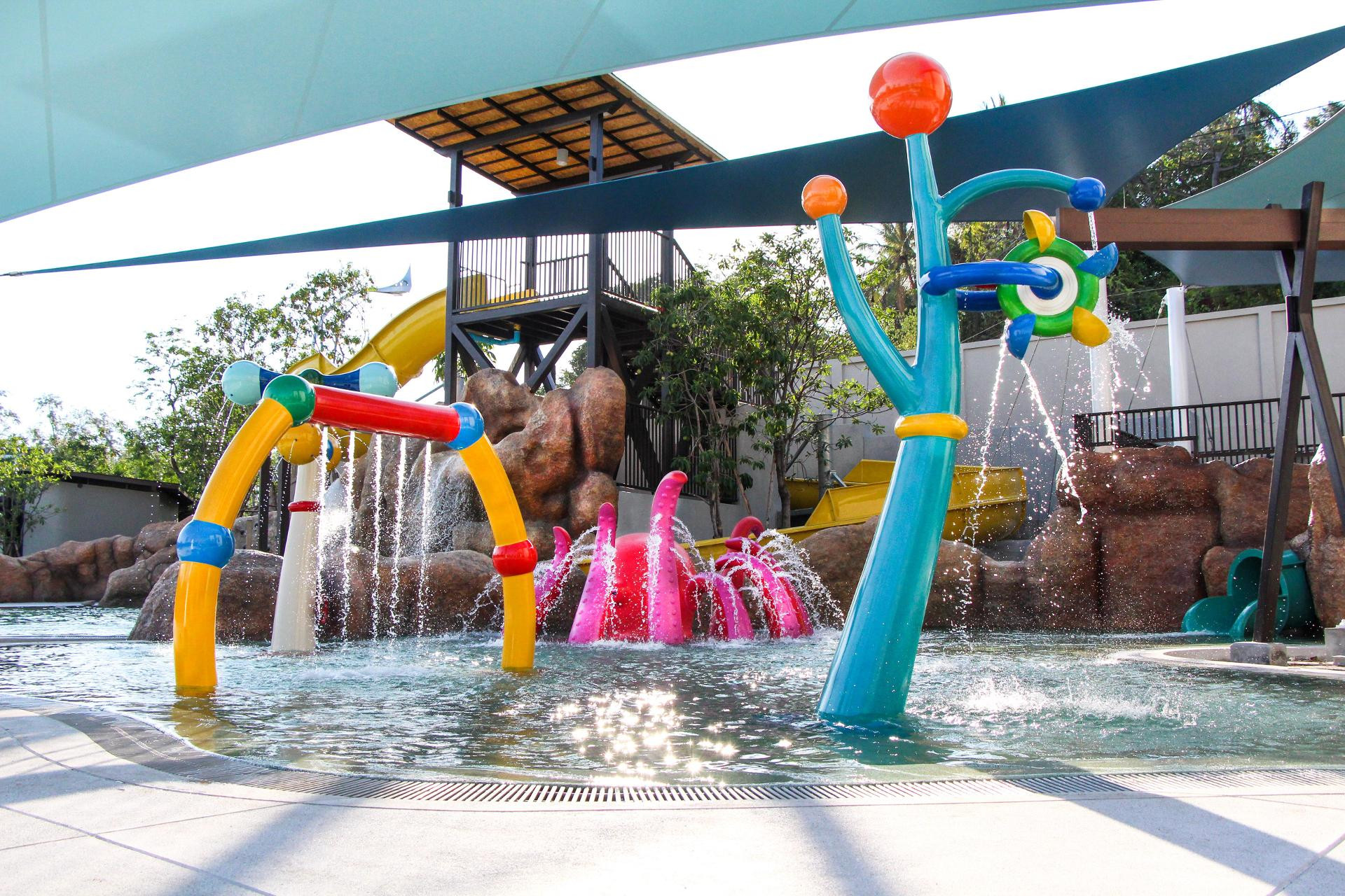 Vista Exterior OZO Phuket