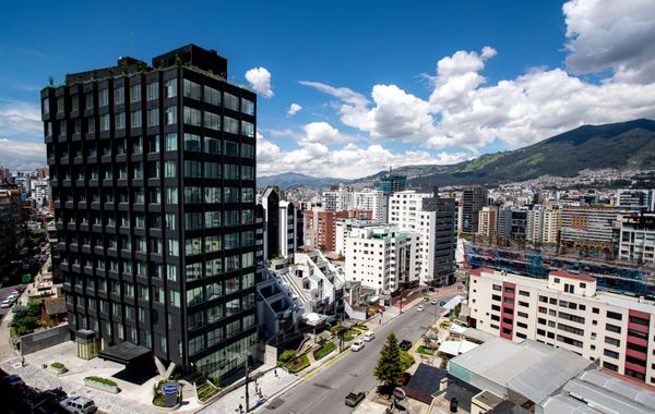 Hampton By Hilton Quito La Carolina Park