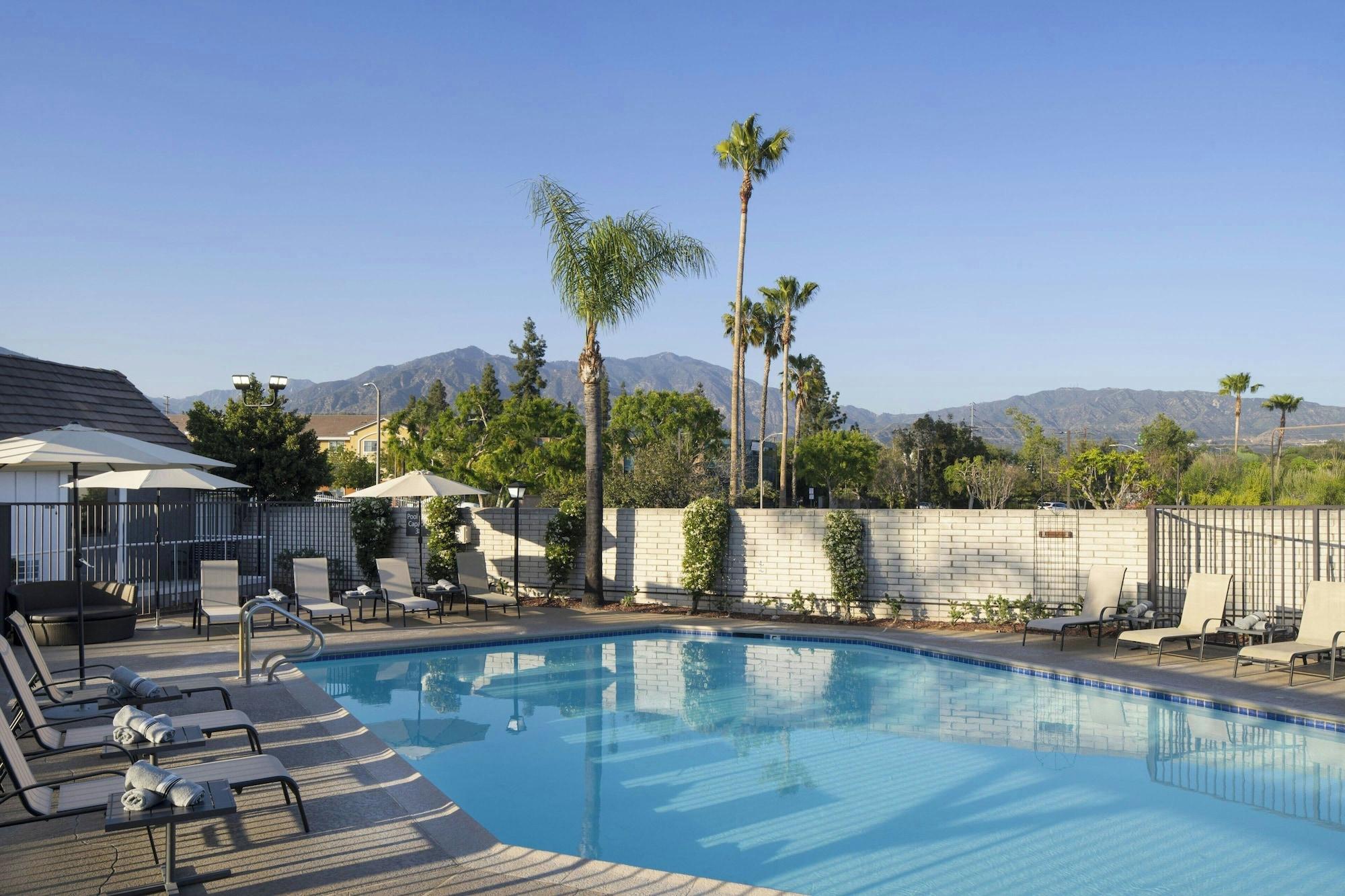 Vista Piscina Residence Inn by Marriott Pasadena Arcadia