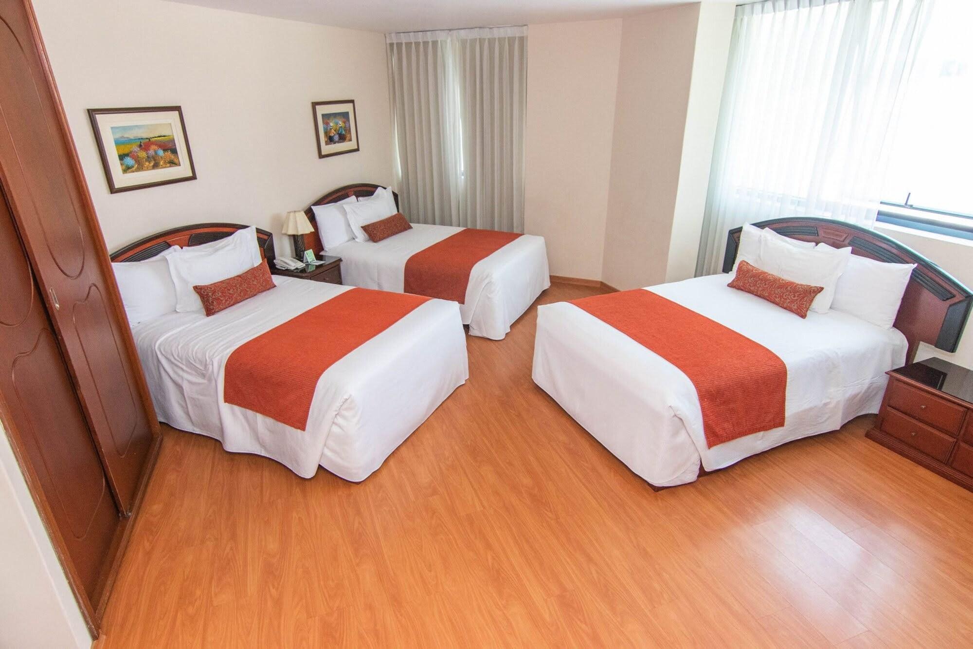 Habitación Miraflores Colon Hotel