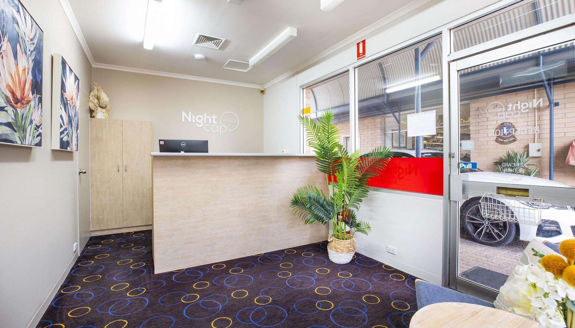 Vista Lobby Nightcap at Roxby Downs