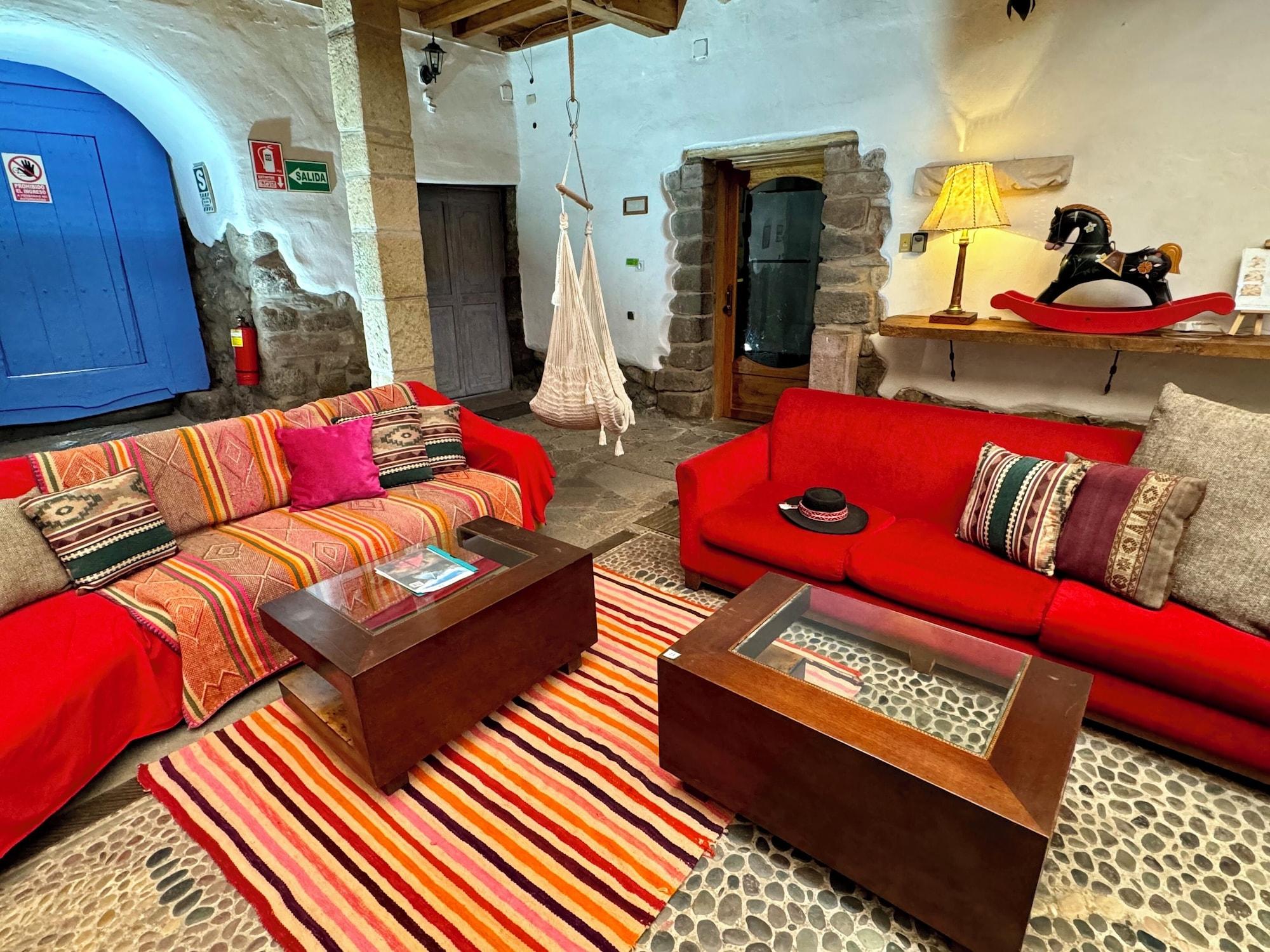 Vista Lobby ARQUEOLOGO EXCLUSIVE SELECTION - Casa Peralta