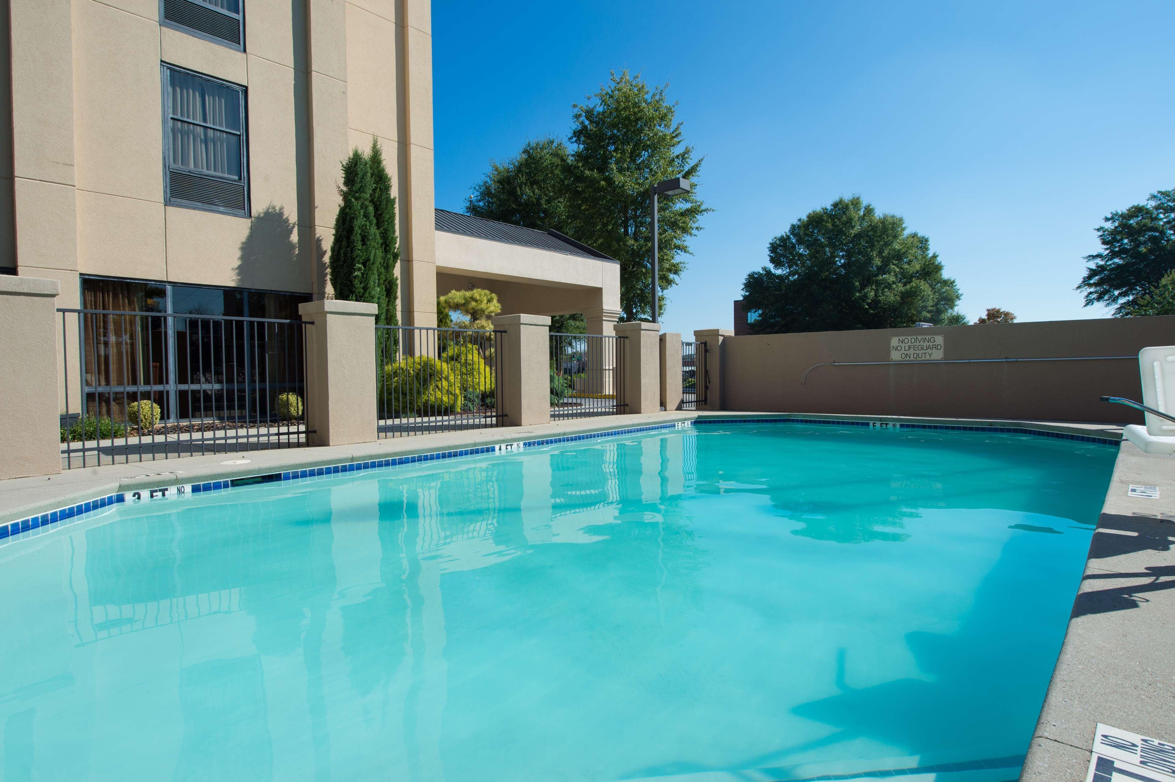 Vista Piscina Hampton Inn Gainesville, GA