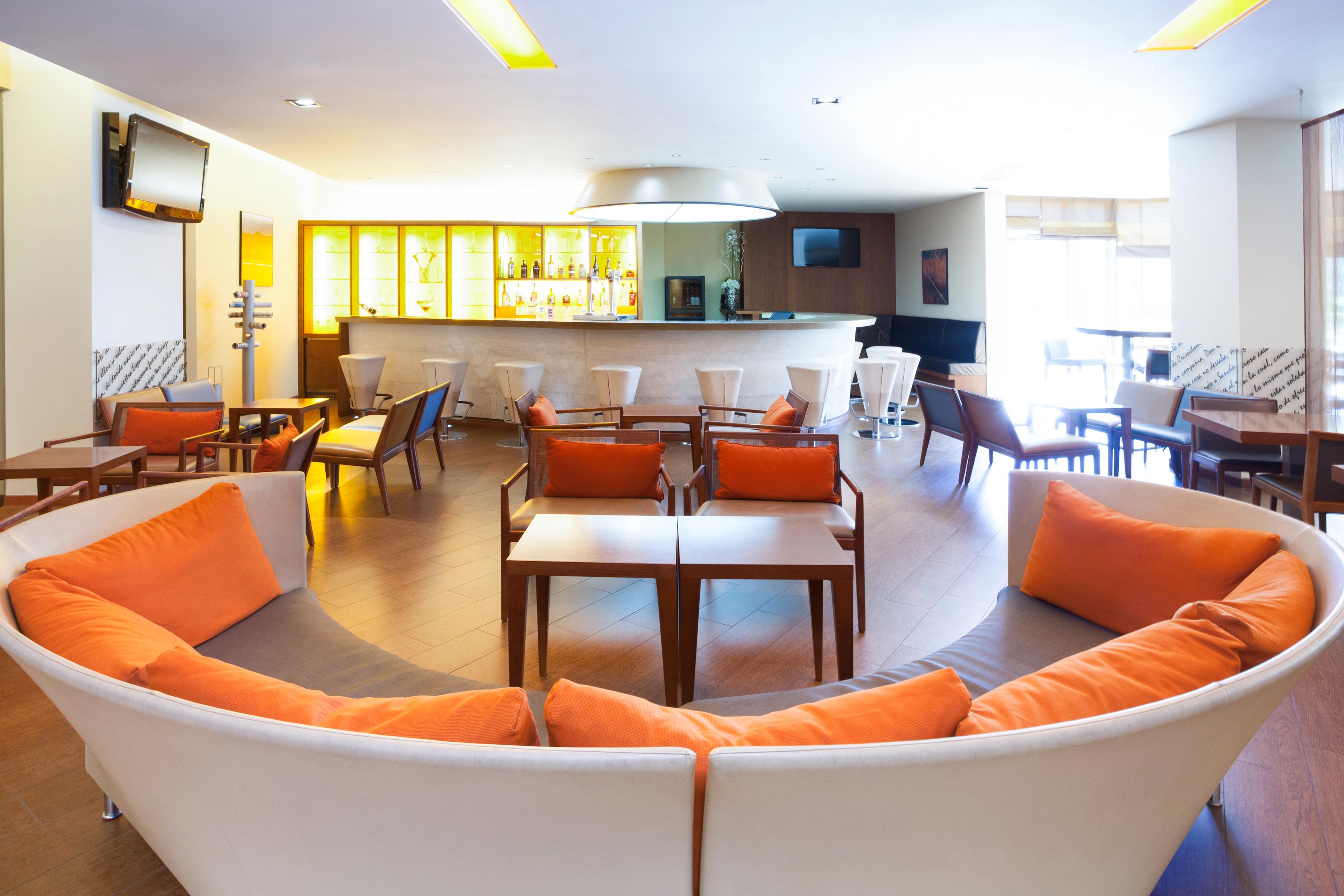 Bar/Salón Sercotel Valladolid