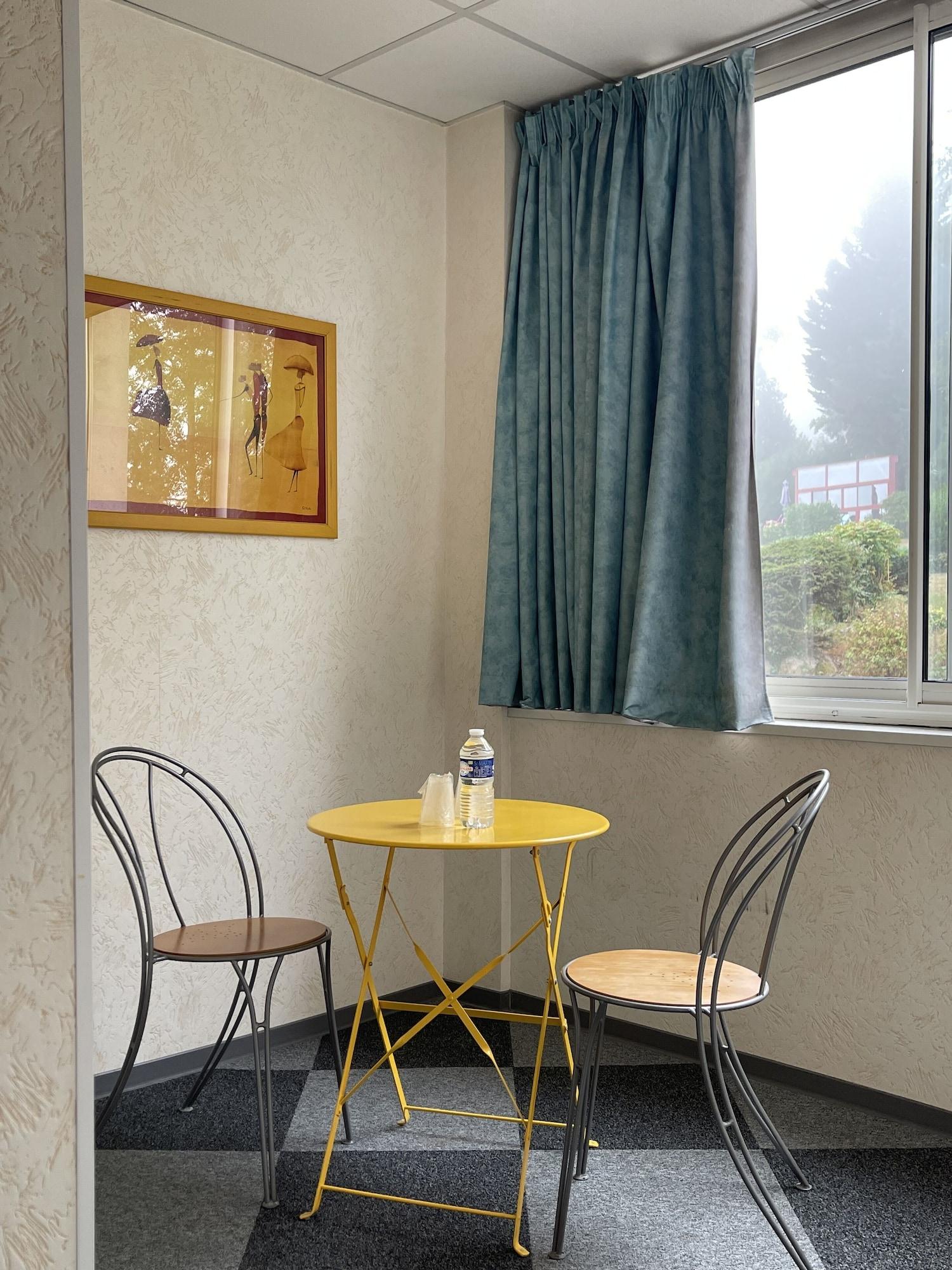 Habitación Hôtel Restaurant Du Commerce
