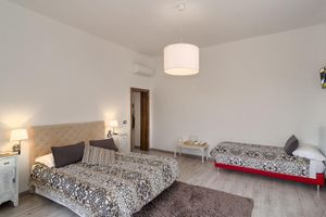 Alquiler Vacacional - 7 Rooms