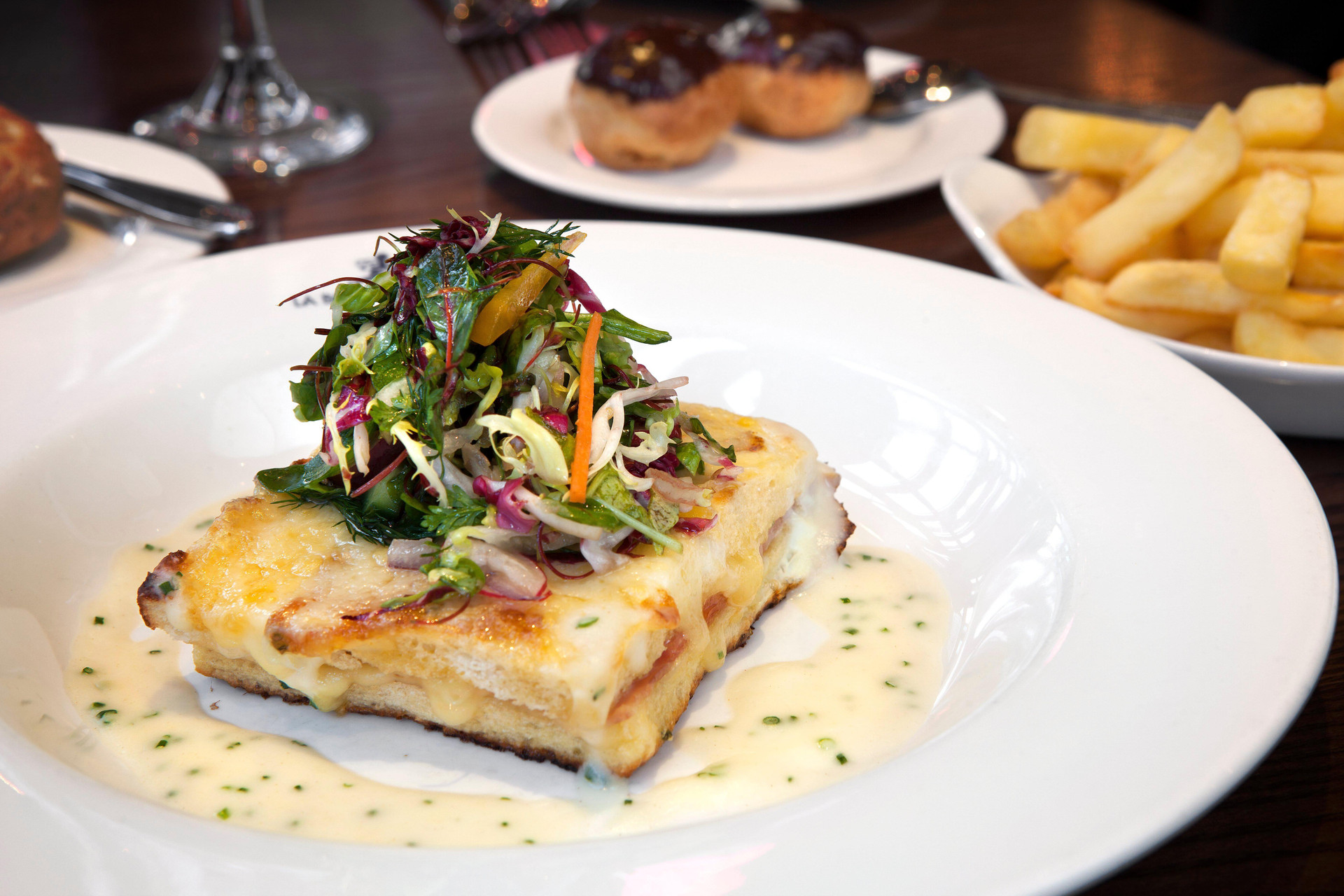 Restaurant Holiday Inn Glasgow City Centre Theatreland by IHG