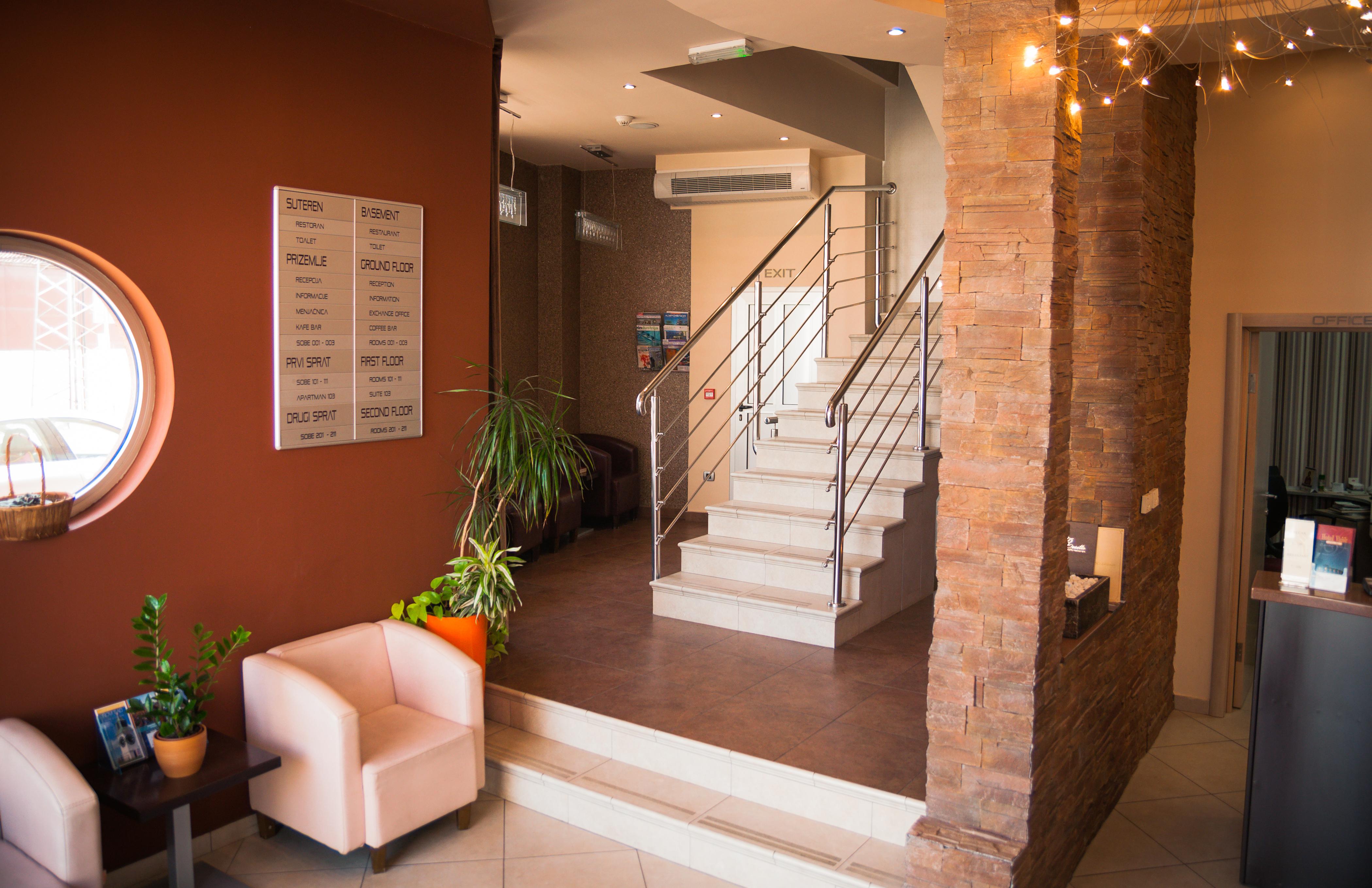 Vista Lobby Vigor Hotel