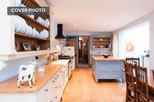 Alquiler Vacacional - Beautiful Victorian House/pretty garden/ central location.<br>Beach/sea/castles