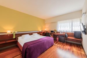 Alojamiento - Hostal Porcel Torrejón