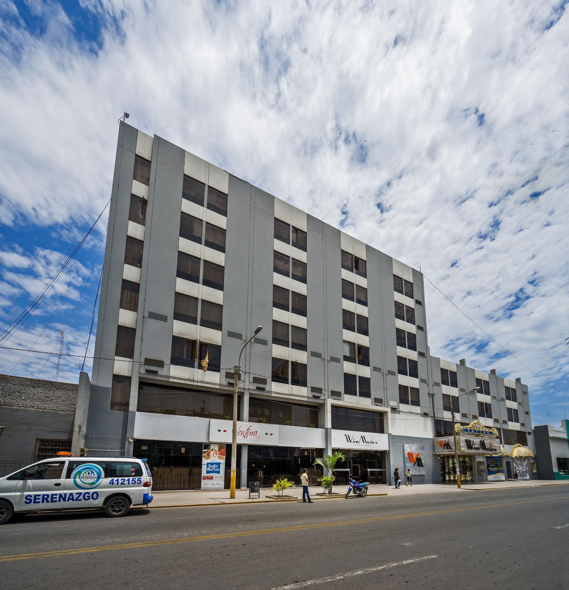 Vista Exterior WinMeier Hotel & Casino