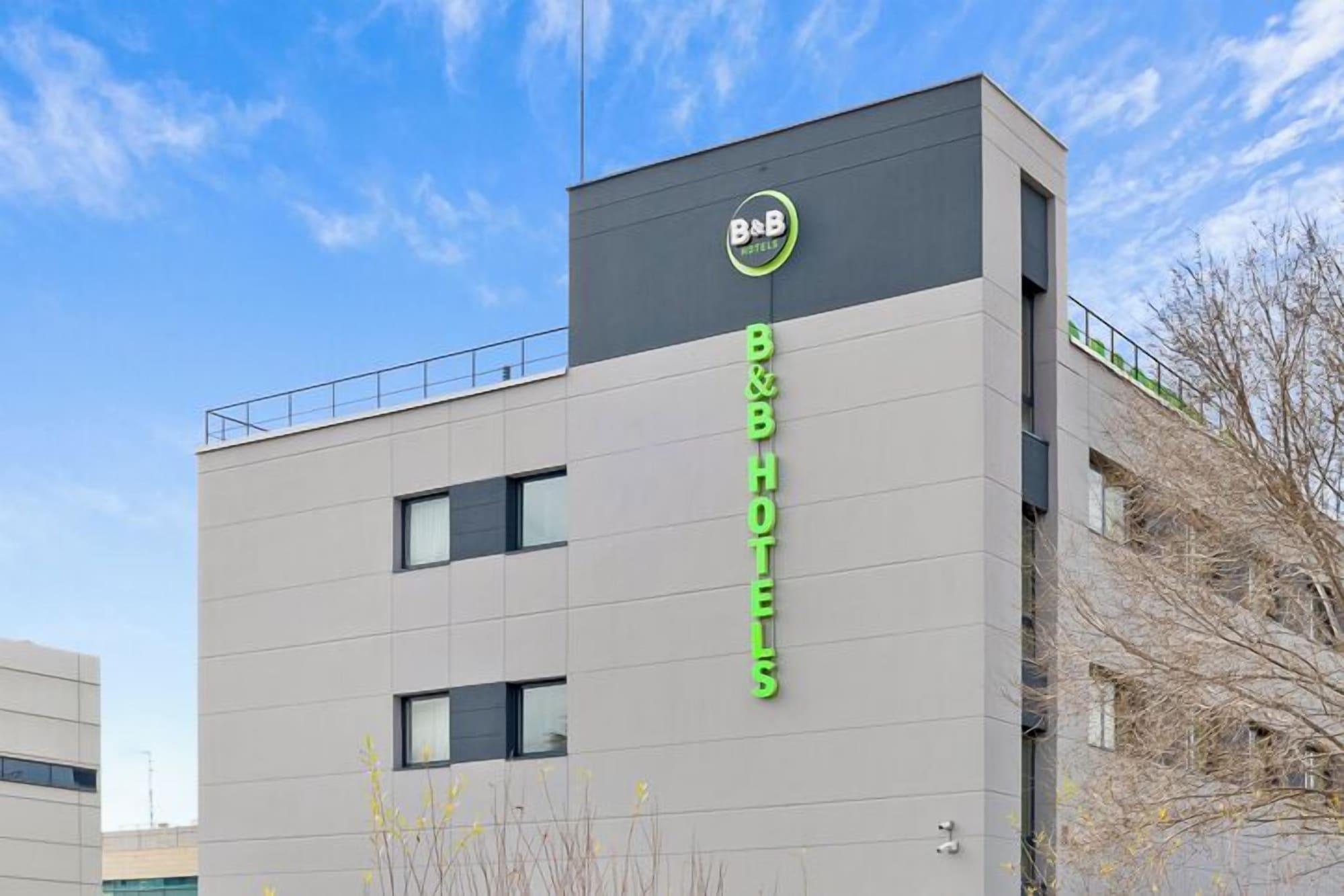 Vista Exterior B&B Hotel Las Rozas