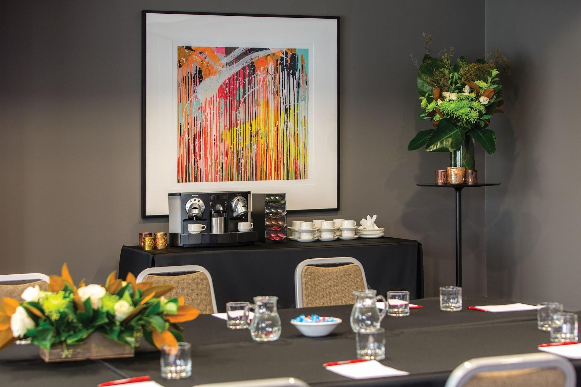 Sala de Reuniones Adina Apartment Hotel Sydney Airport