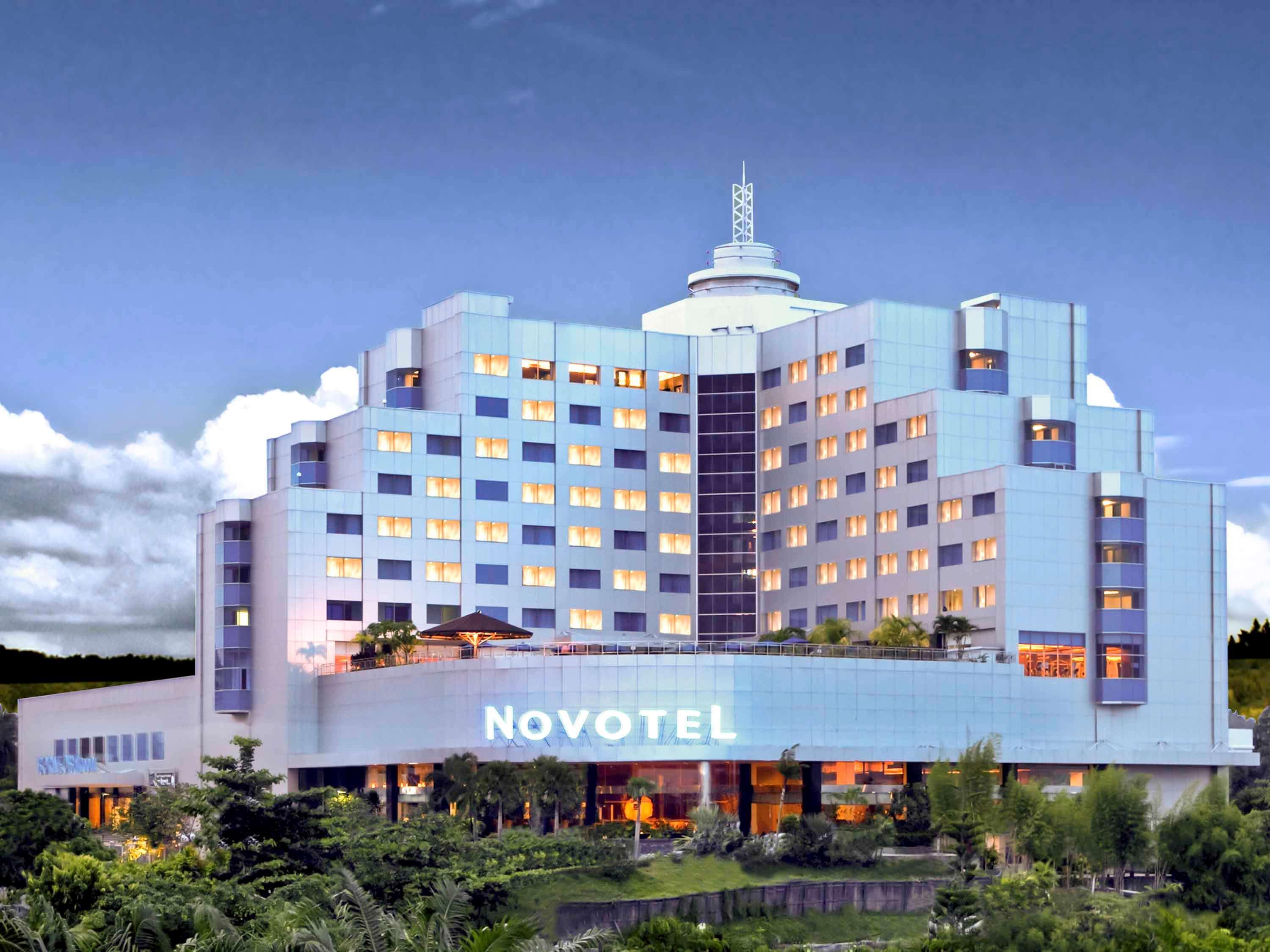 Vista Exterior Novotel Balikpapan