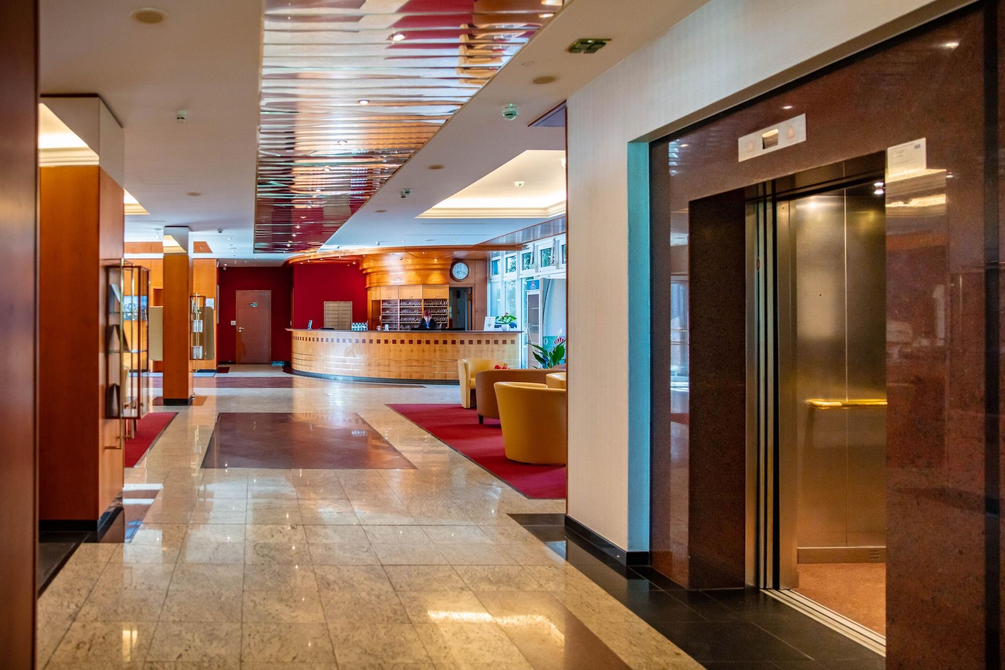 Vista Lobby Müggelseeperle