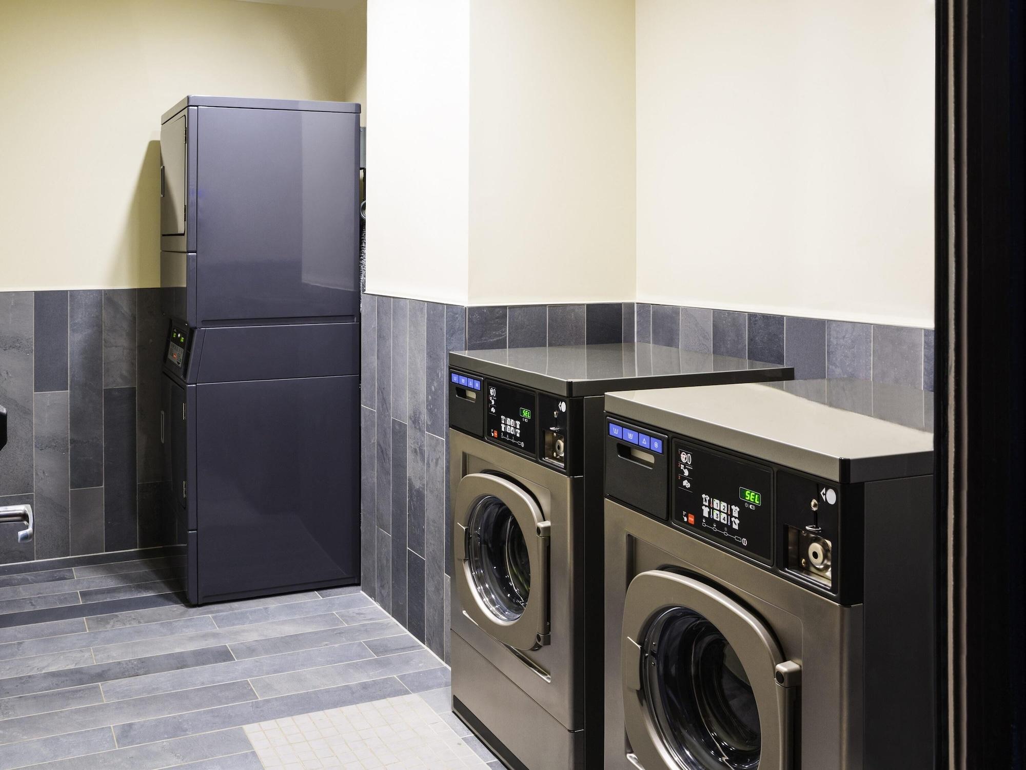 Varios Aparthotel Adagio Edinburgh Royal Mile