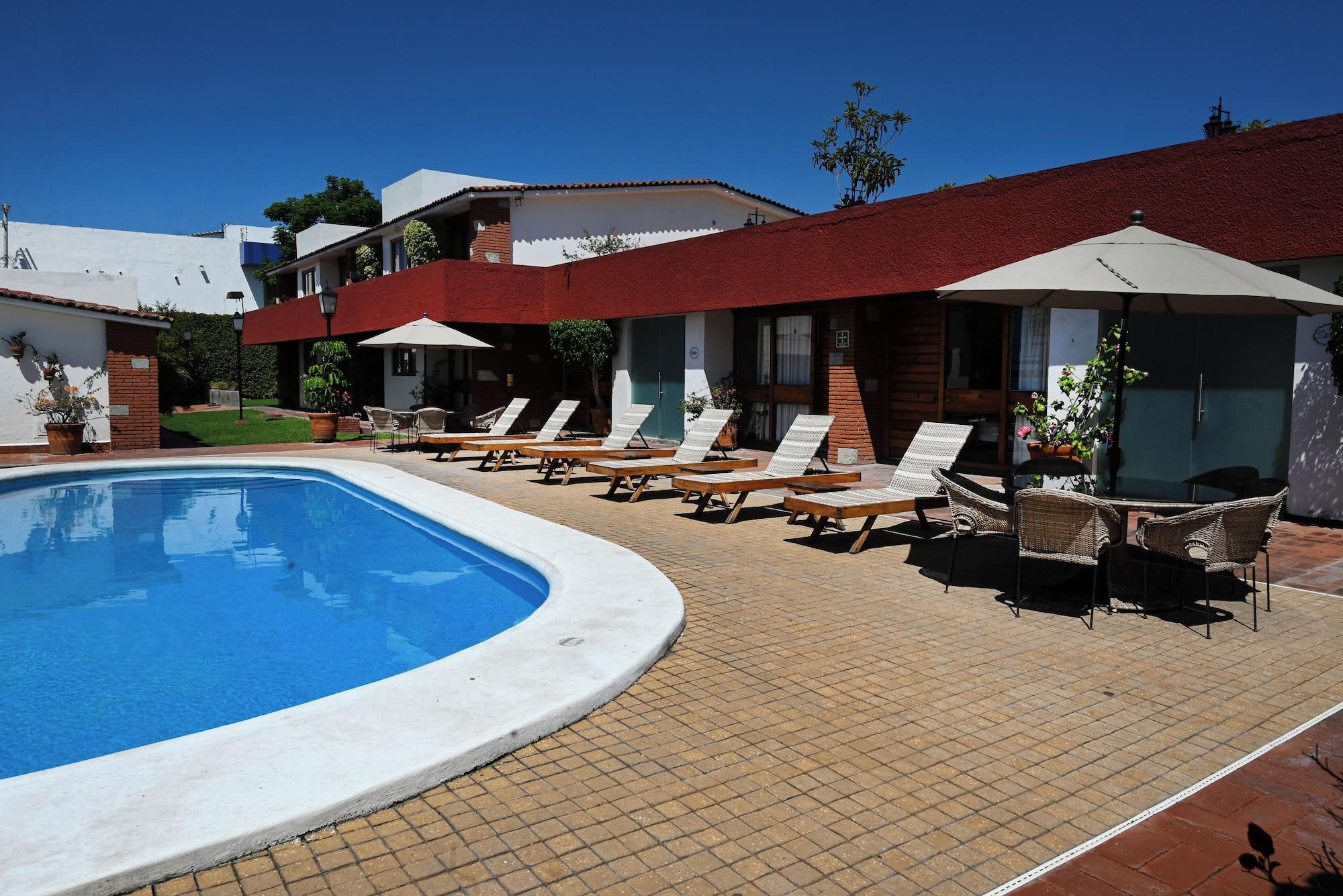 Vista Piscina Hotel Hacienda