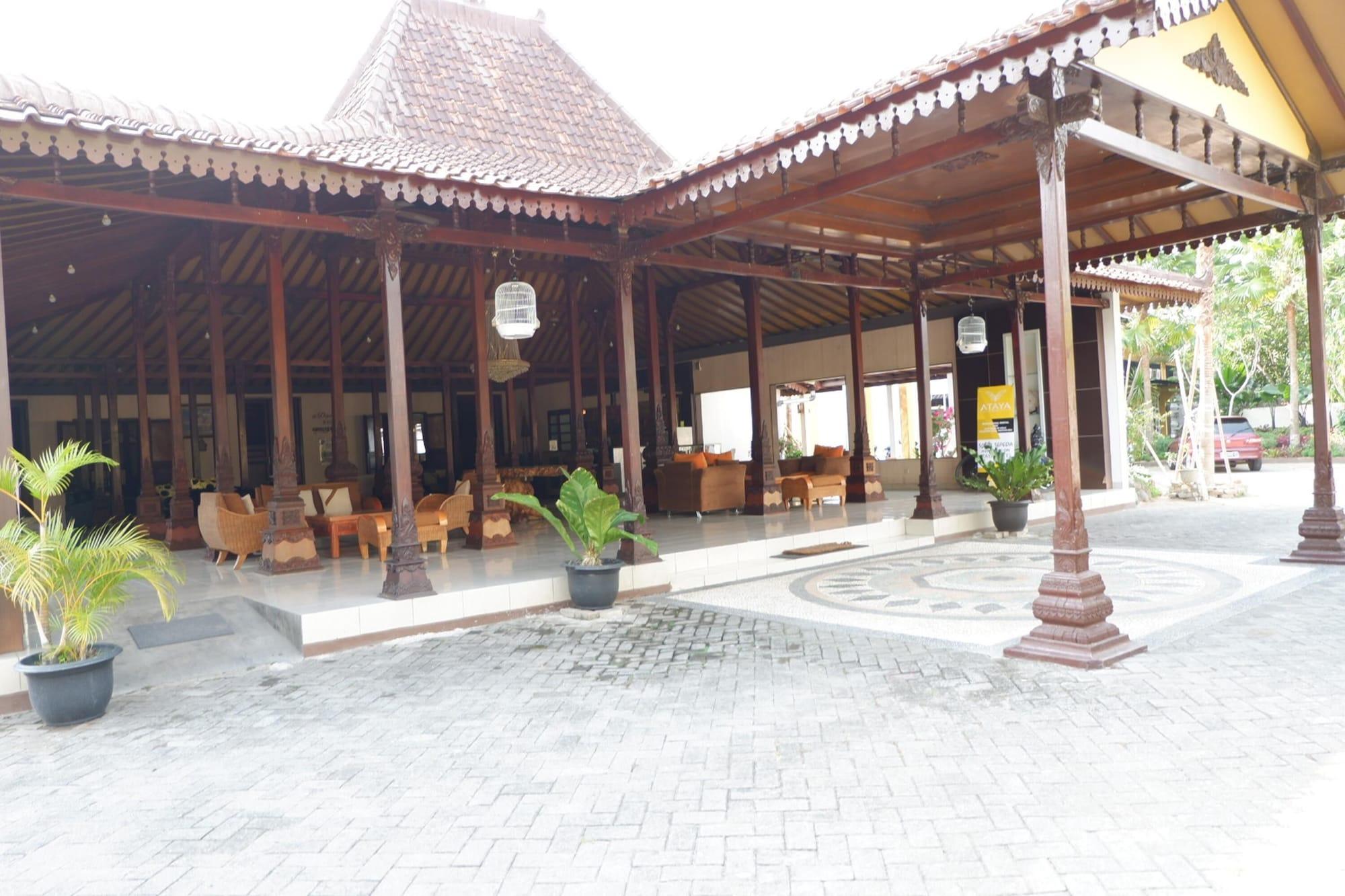 Vista Exterior Ataya Hotel by Qinarya