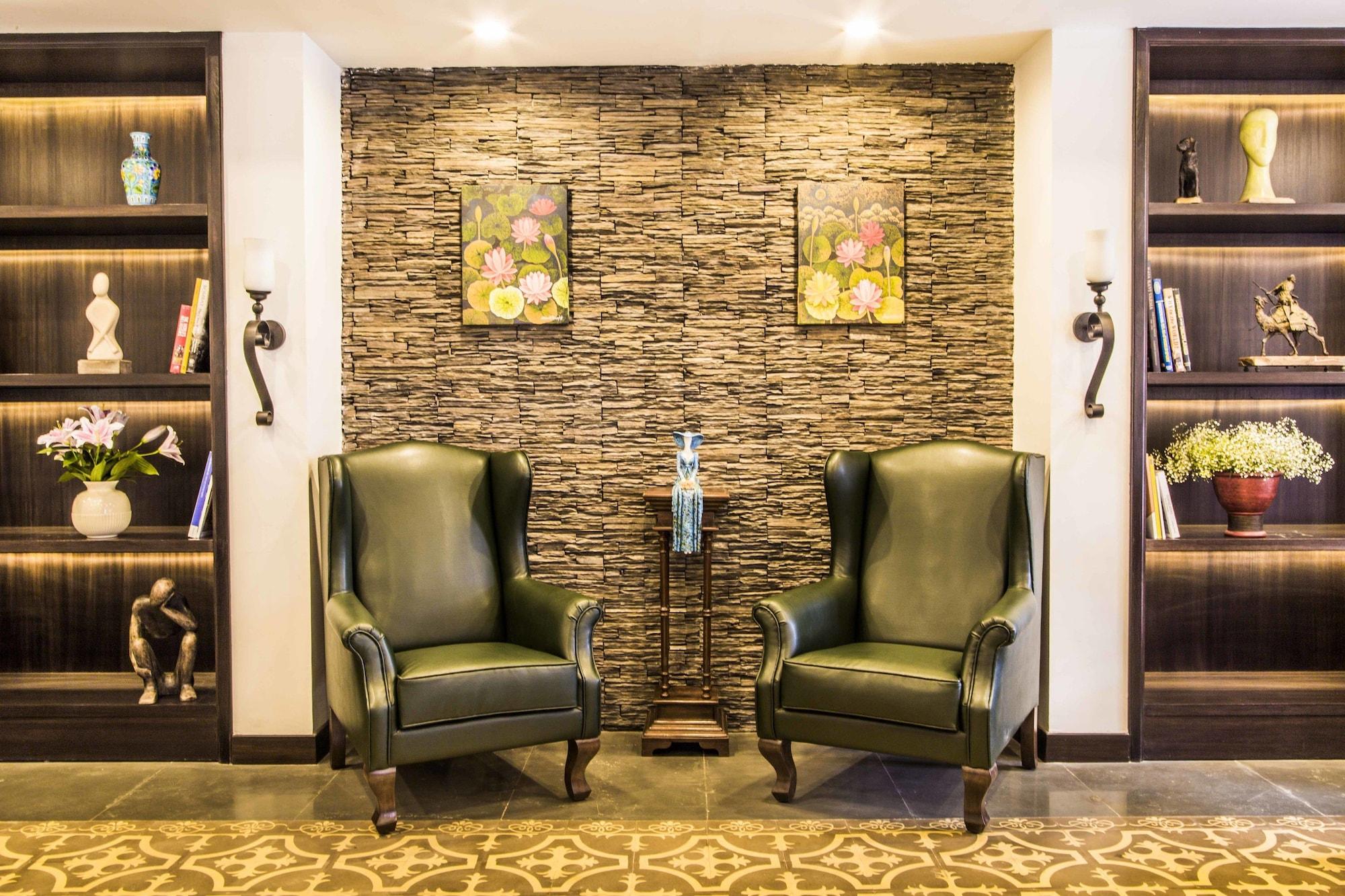 Vista Lobby Rhythm Lonavala An All-Suite Resort