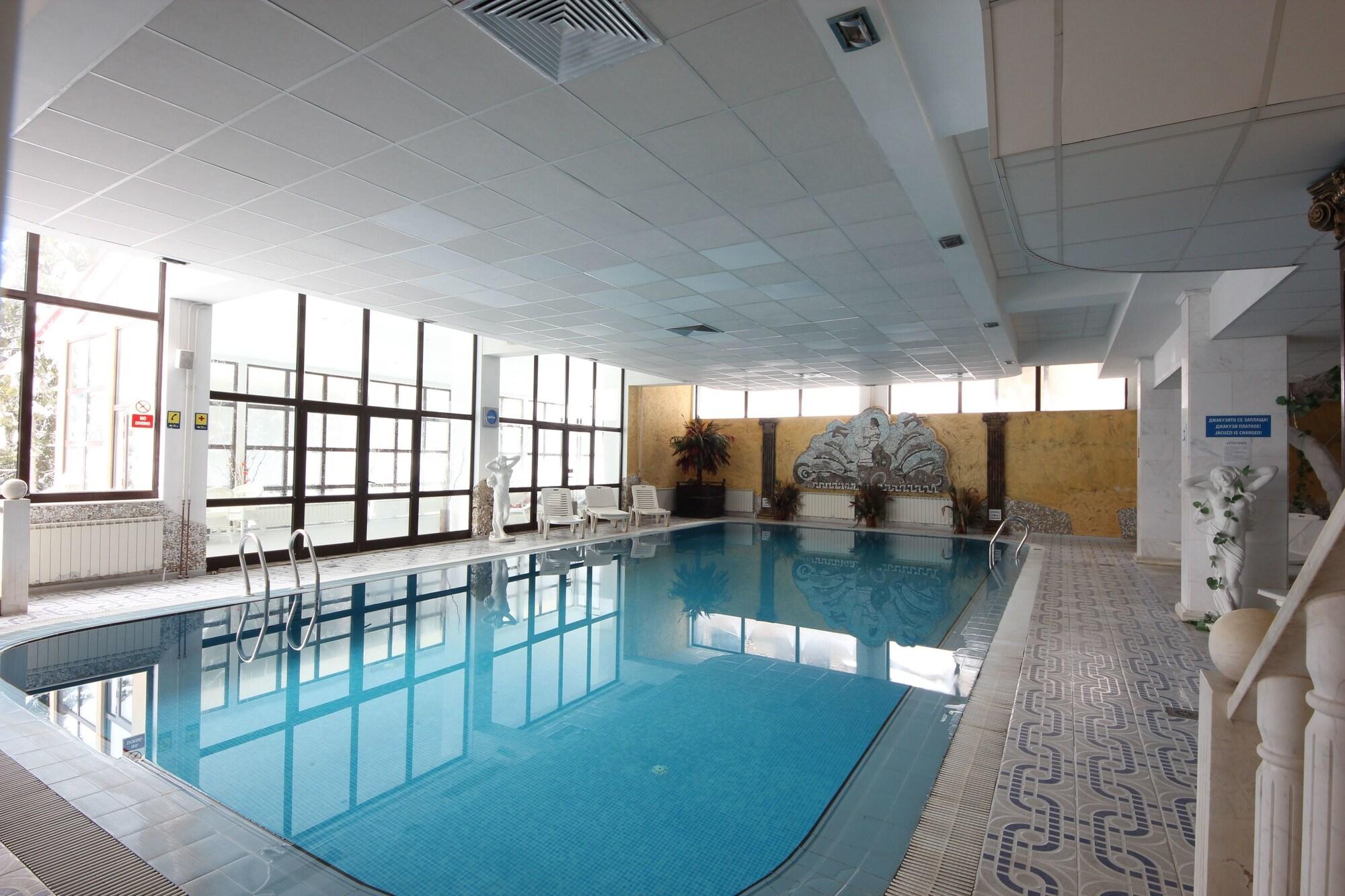 Vista Piscina Hotel Pamporovo