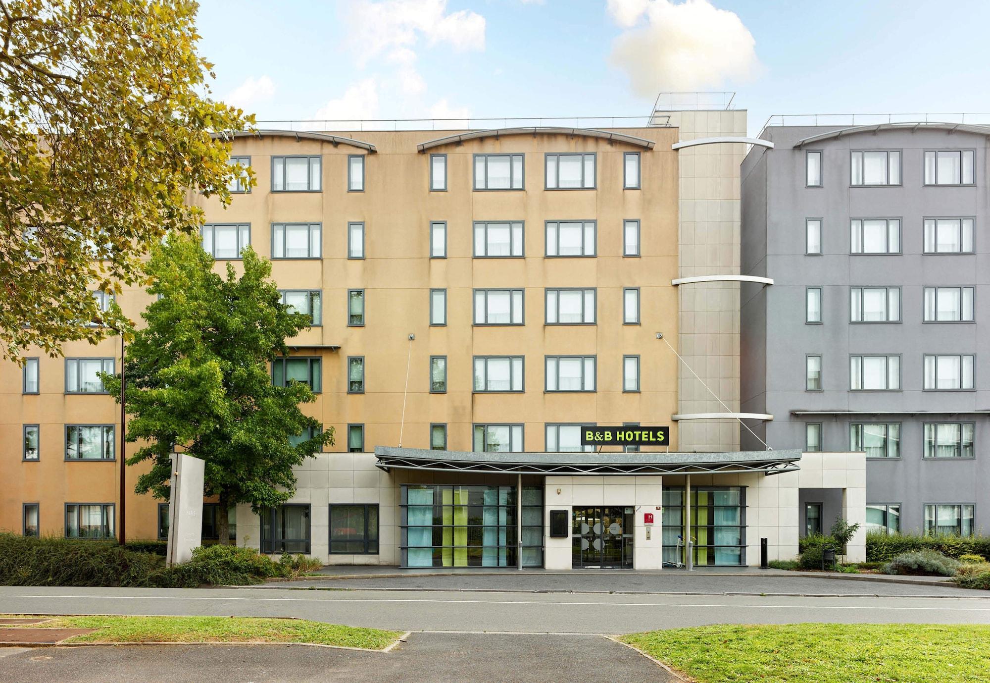 Vista Exterior B&B HOTEL Paris Grand Roissy CDG Aéroport
