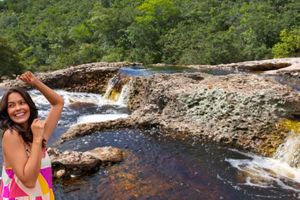 Actividad - Río Serrano, Salón de Arenas Coloridas y Cascada de primavera