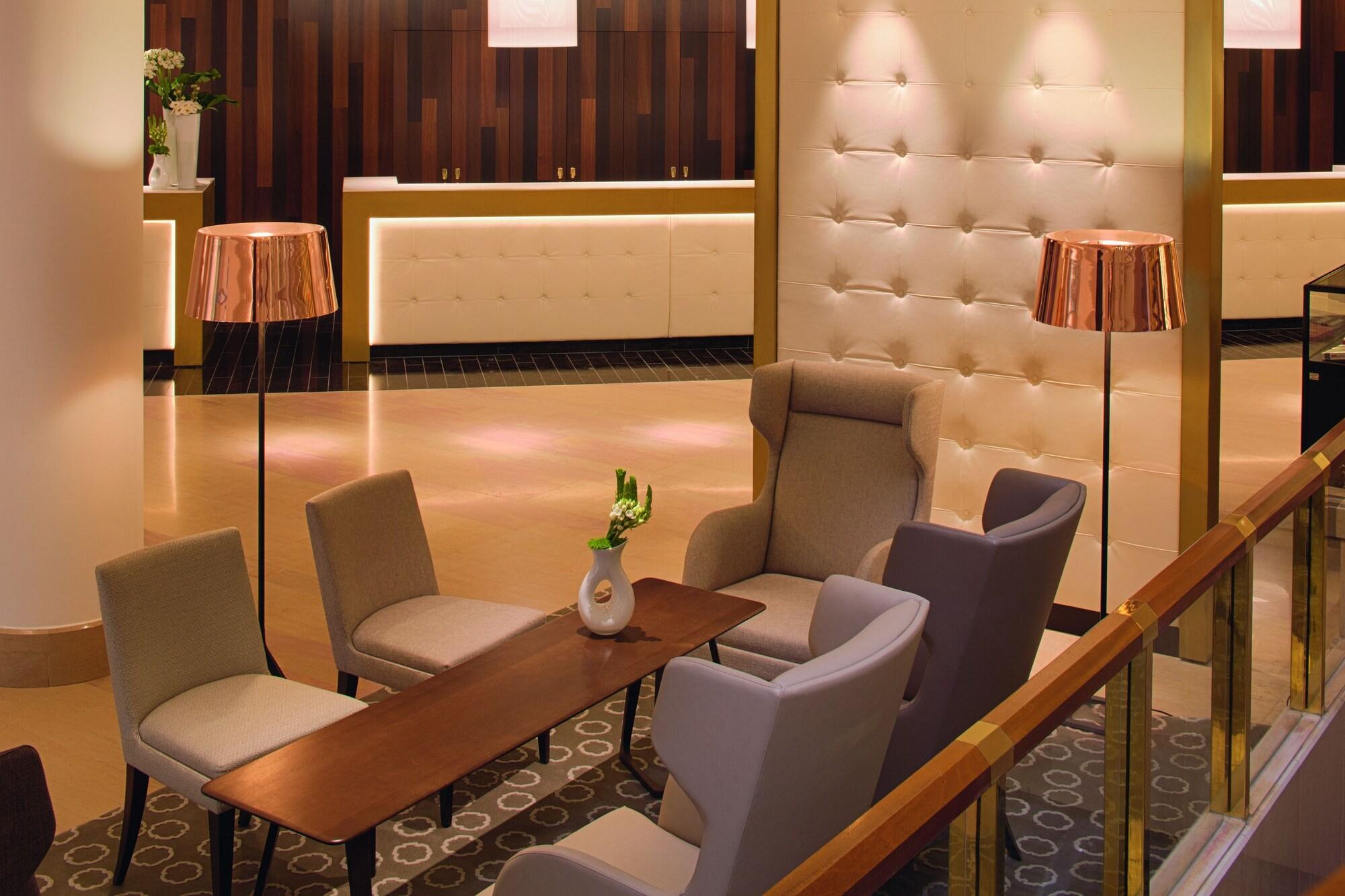 Vista Lobby Mövenpick Hotel Geneva