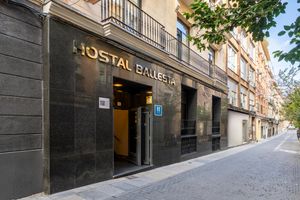 Alojamiento - Hostal Ballesta