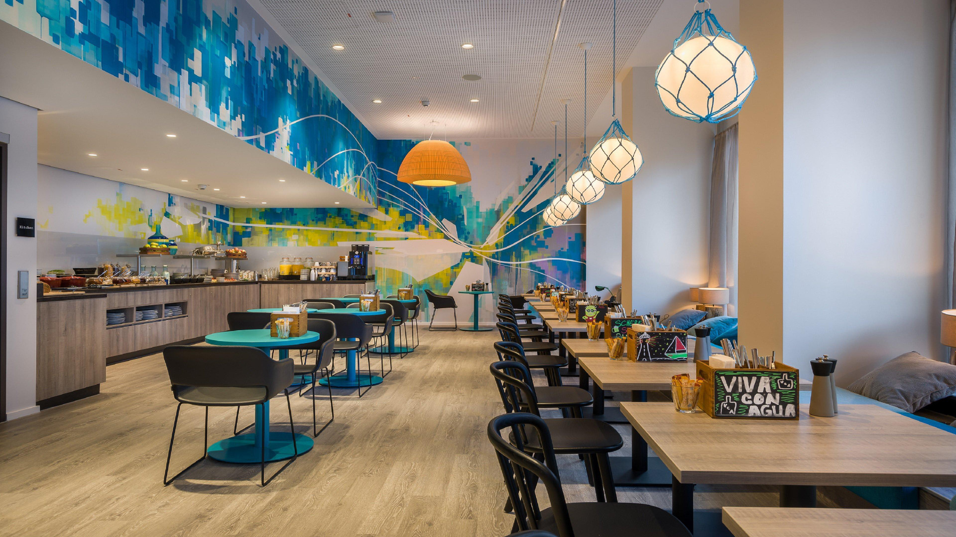 Restaurant Holiday Inn - the niu, Welly Kiel