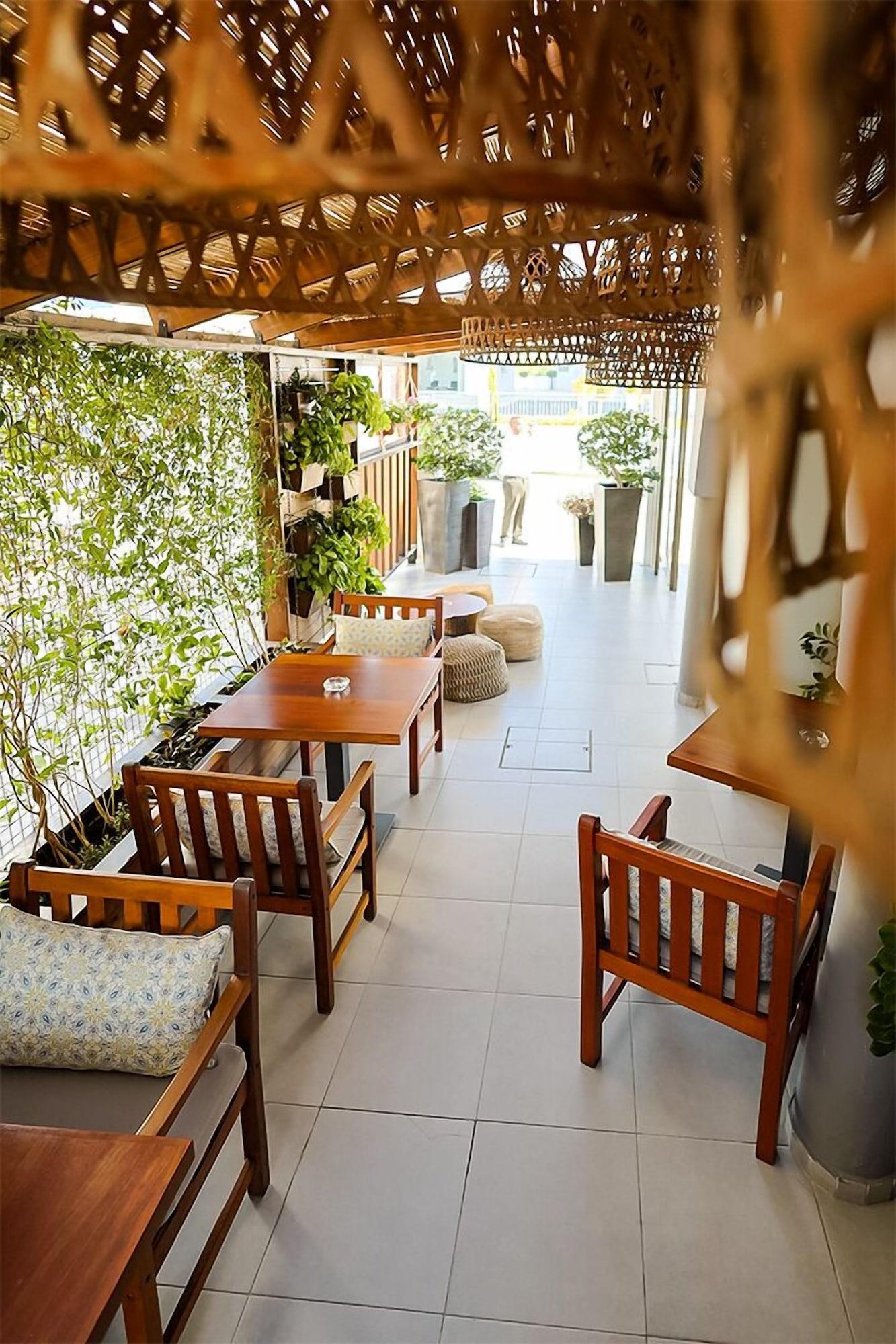 Restaurant Mikes Kanarium Hotel