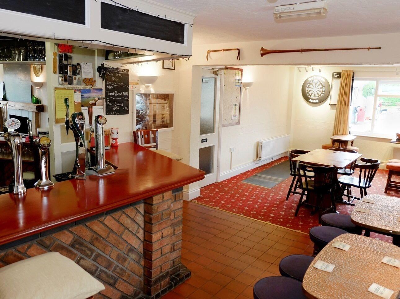 Bar/Salón The Trout Cafe