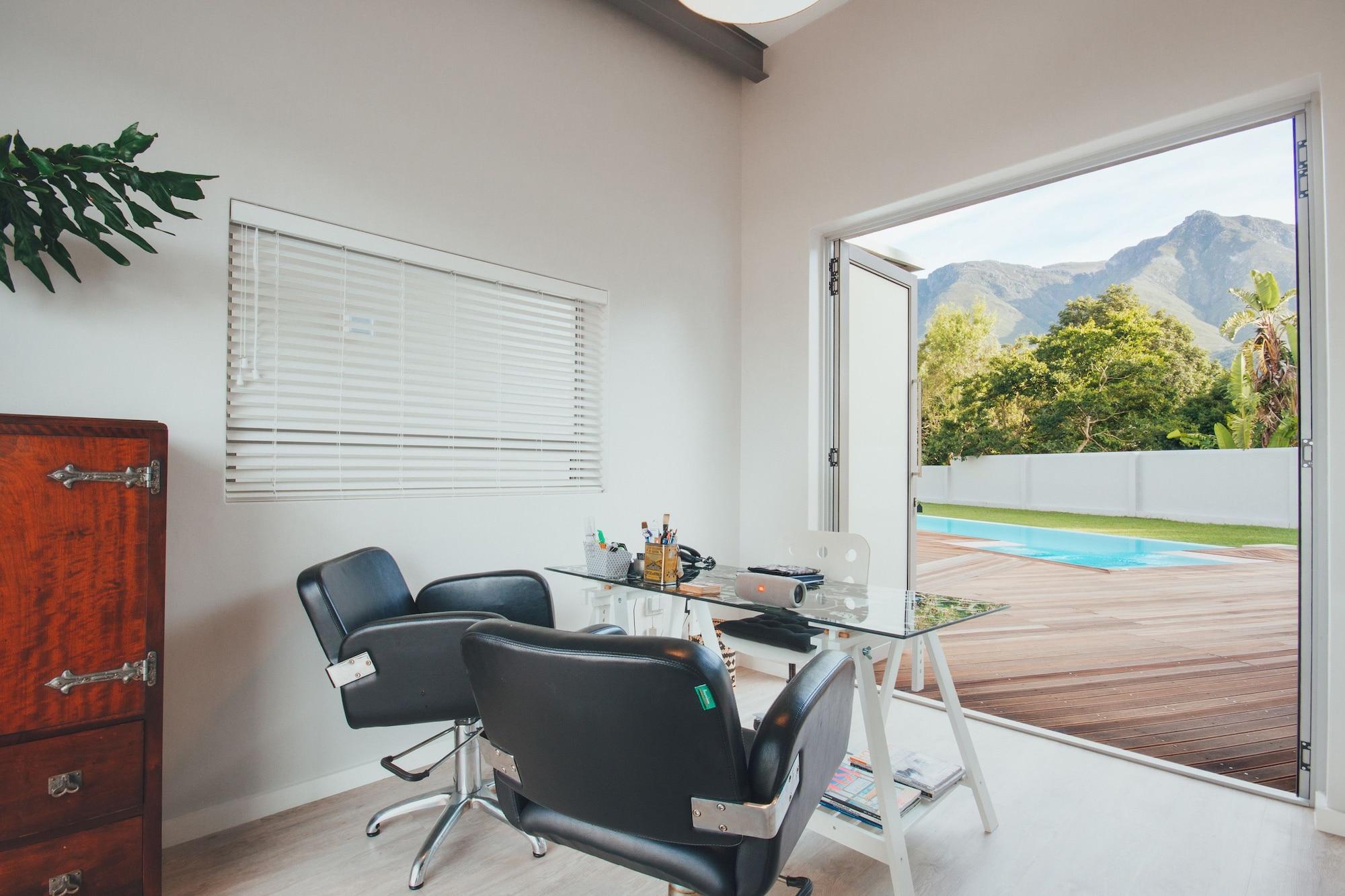 Vista Lobby A Riverbed Guesthouse