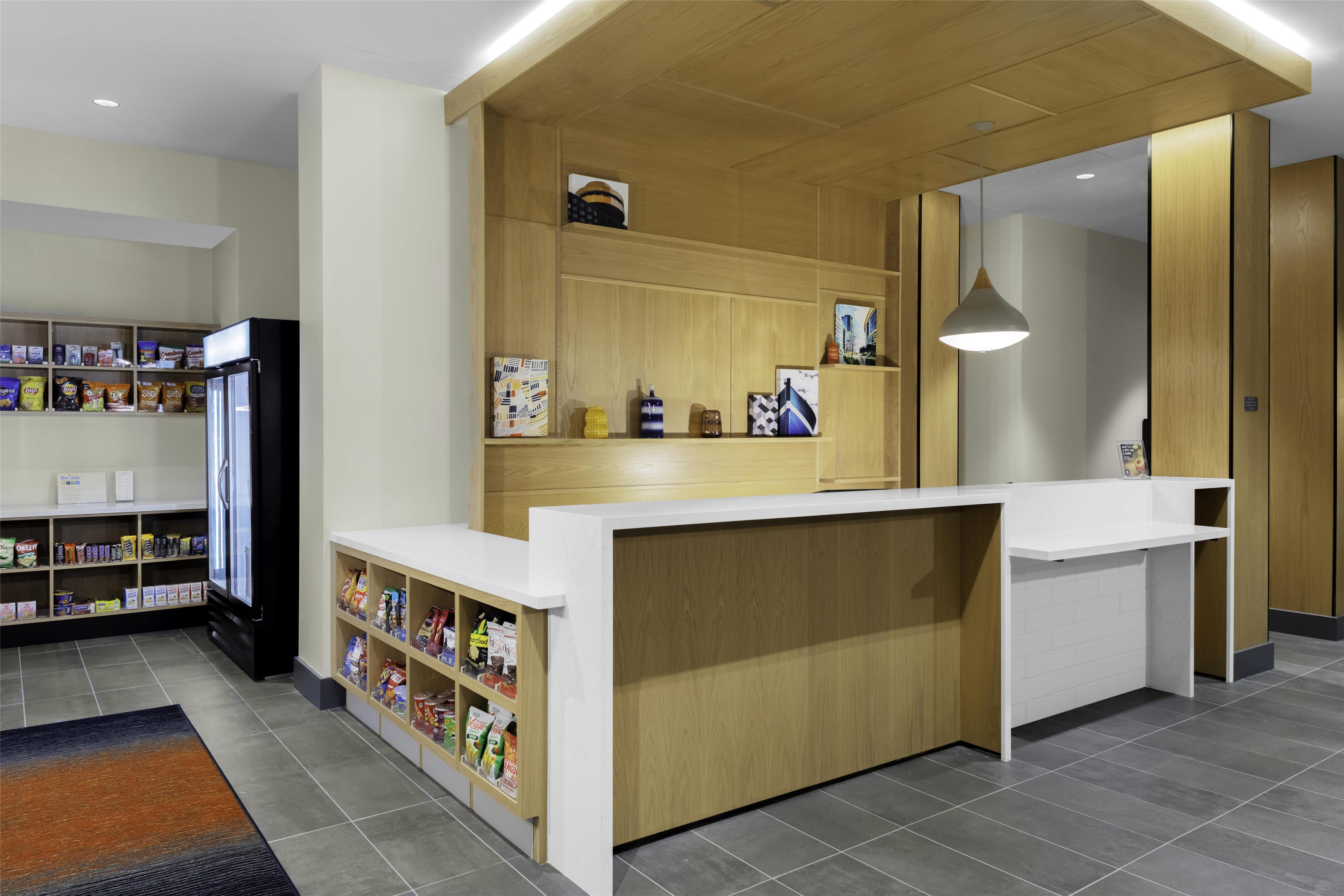 Vista Lobby Hyatt House The Woodlands / Shenandoah