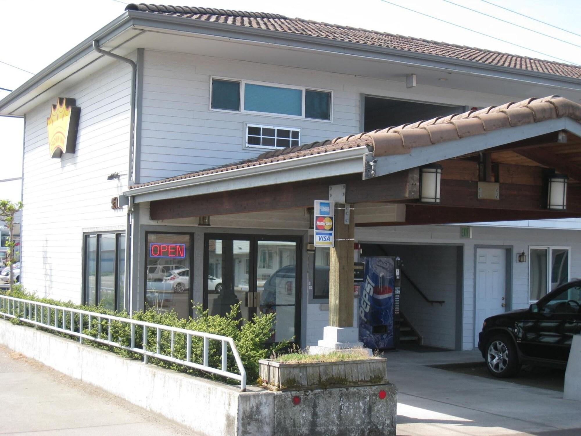 Vista Exterior Crown Inn